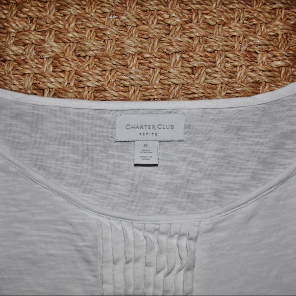 𝐂𝐇𝐀𝐑𝐓𝐄𝐑 𝐂𝐋𝐔𝐁 𝐖𝐡𝐢𝐭𝐞 𝐁𝐥𝐨𝐮𝐬𝐞 - Picture 2 of 4